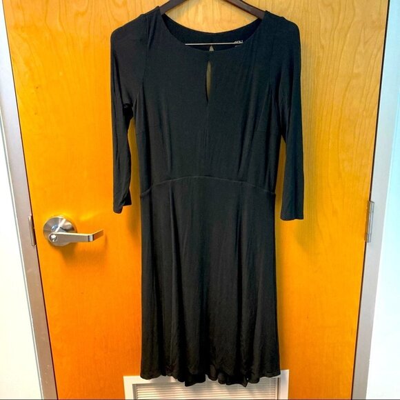 NAU Sz M Repose Slit Super Soft Micromodal Spandex Blend Midi Dress - Picture 1 of 7